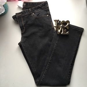 Old navy skinny pants 👖